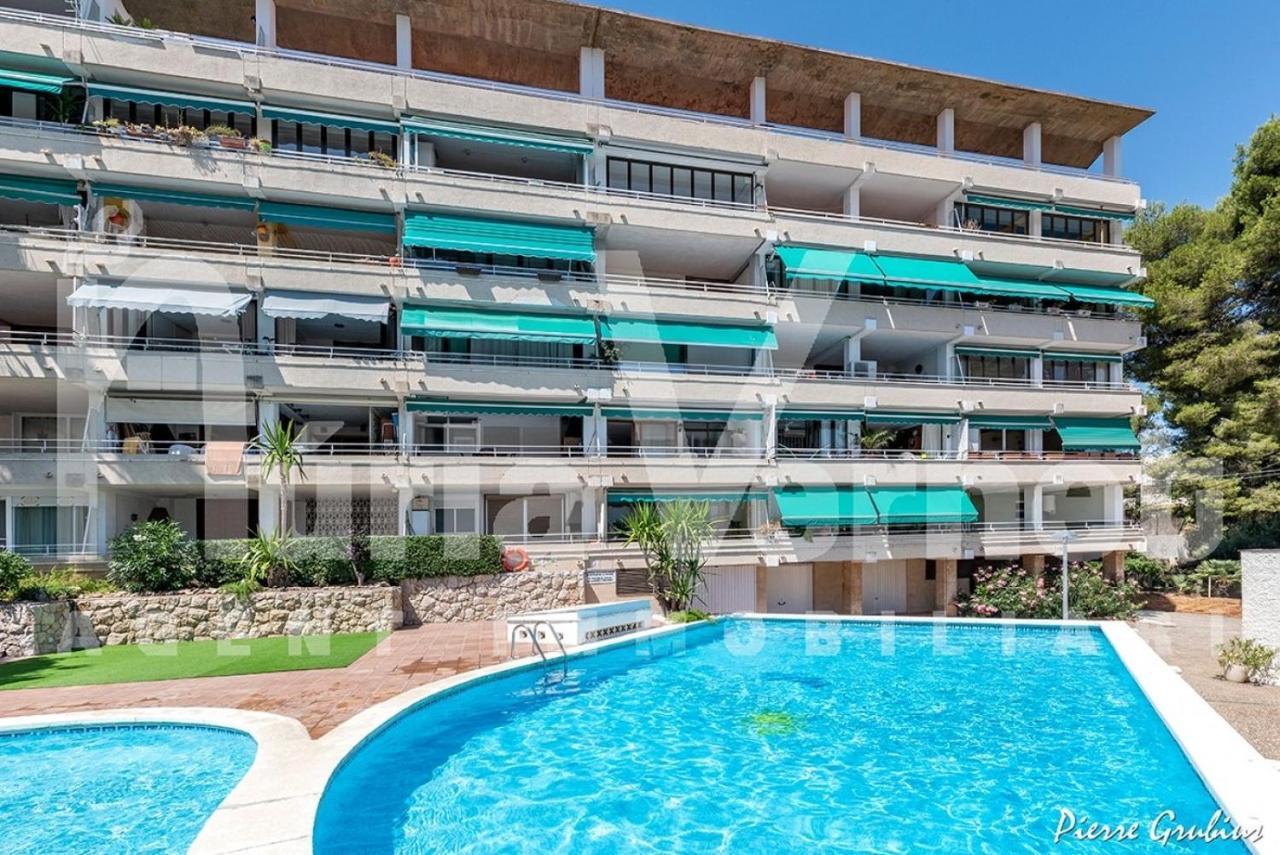 Bbq - Pool - Costa Apartments Salou Kültér fotó
